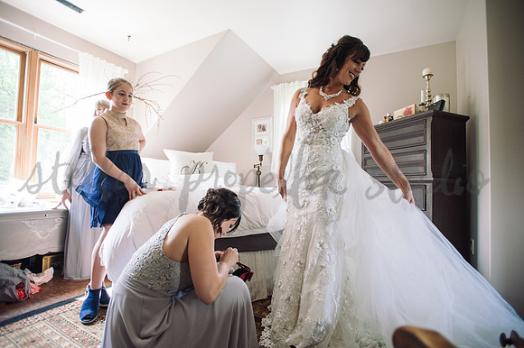 E+J Getting Ready-5305