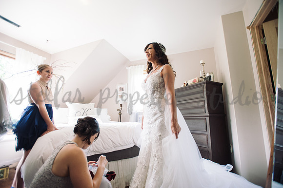 E+J Getting Ready-5302