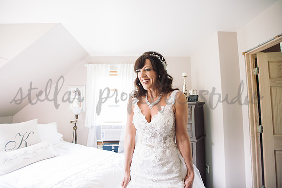 E+J Getting Ready-5309