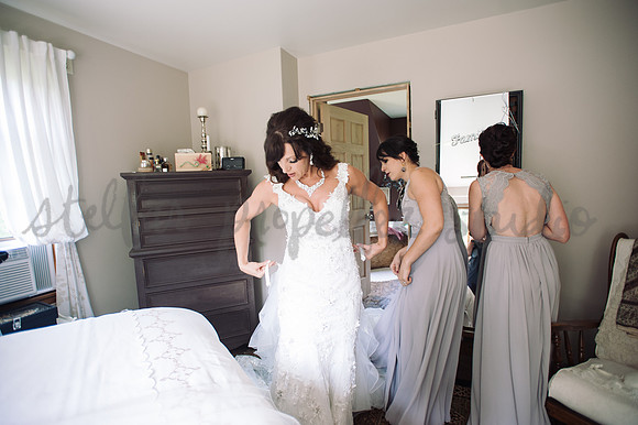 E+J Getting Ready-5285
