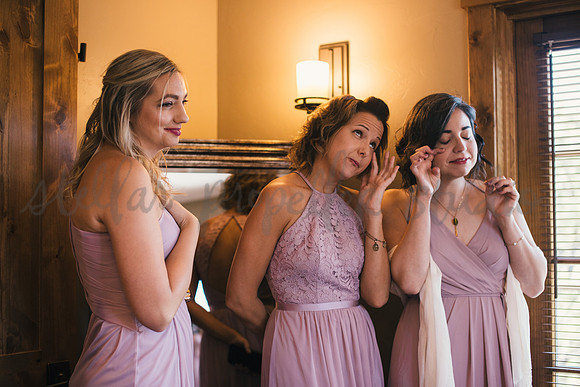 J+J Getting Ready-0691