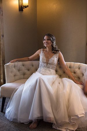 J+J Getting Ready-0698