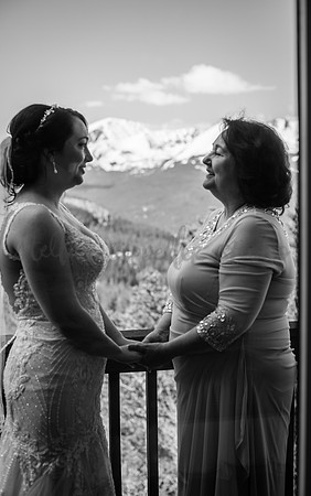 J+M Getting Ready-2461