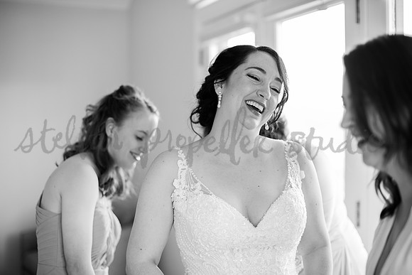 J+M Getting Ready-2376