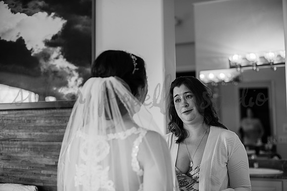 J+M Getting Ready-2425