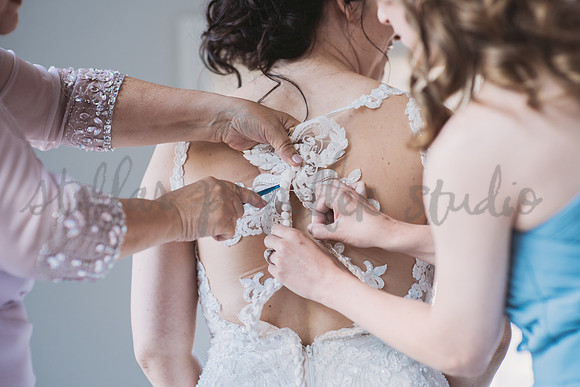 J+M Getting Ready-2348